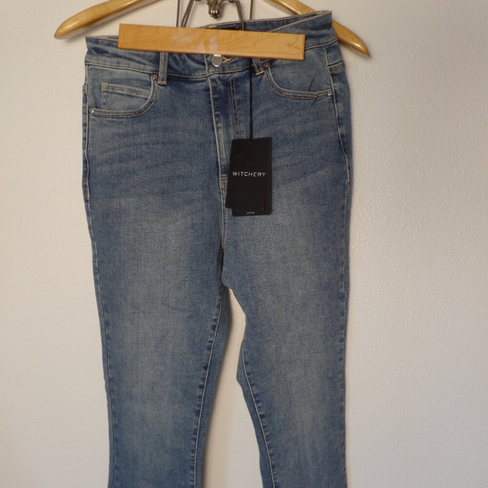 Witchery Women's Size 9 Straight Leg Skinny Jeans New with Tags Vintage Wash